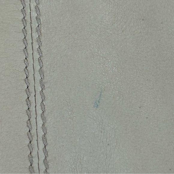 Salvatore Ferragamo Cream Soft Leather Satchel - Picture 8 of 15